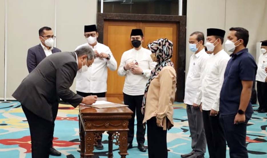 Benyamin Davnie Rotasi 20 Pejabat di Lingkup Pemkot Tangsel