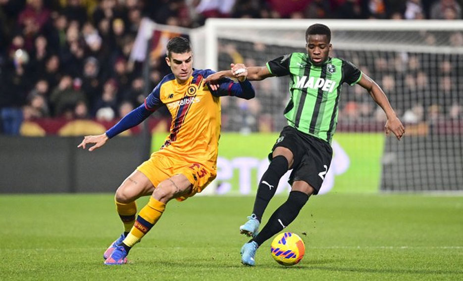 Hasil Sassuolo vs AS Roma Skor 2-2: Giallorossi Selamat dari Kekalahan