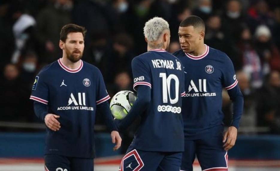 Hasil Pertandingan PSG vs Saint Etienne Skor 3-1: Kylian Mbappe Cetak ...