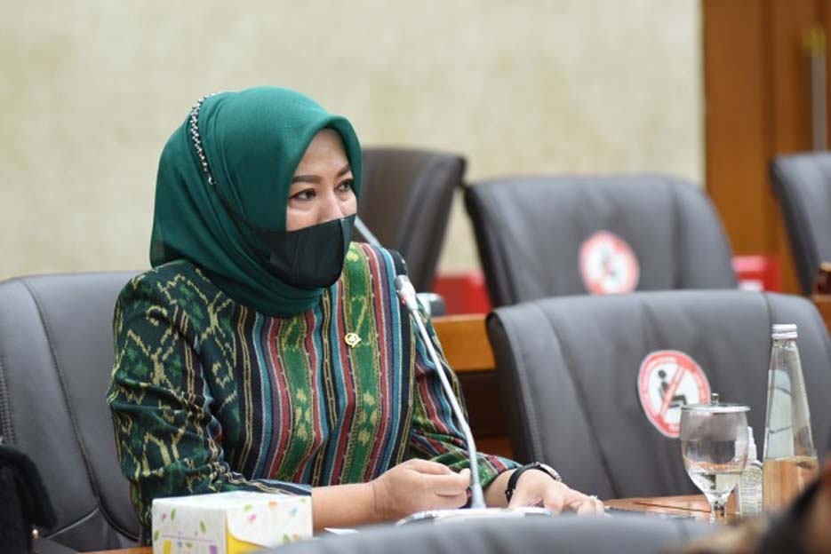 Elly Rachmat Yasin Desak Pemerintah Kendalikan Harga Pasaran Kedelai