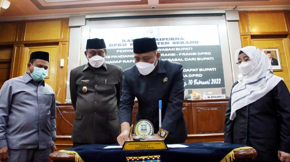 Fraksi DPRD Kabupaten Serang Sepakati Dua Raperda Usulan Bupati