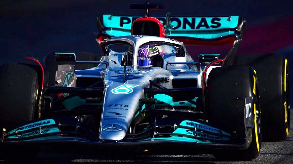 Lewis Hamilton Tercepat di Hari Terakhir Pra-Musim Barcelona