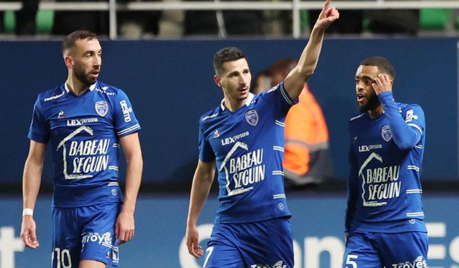Hasil Troyes vs Marseille: Touzghar Mencetak Gol Penyeimbang Skor 1-1