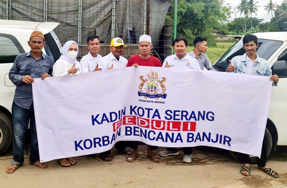 KADIN Kota Serang Salurkan Bantuan Korban Banjir di Kawasan Banten Lama