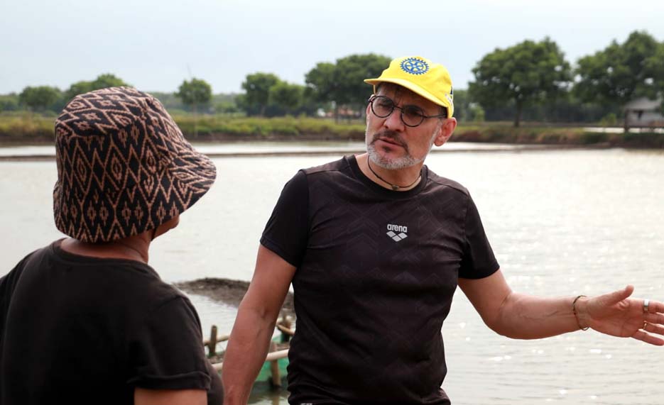 Pengusaha Asal Italia Tinjau Lokasi Budidaya Rumput Laut di Aquaculture