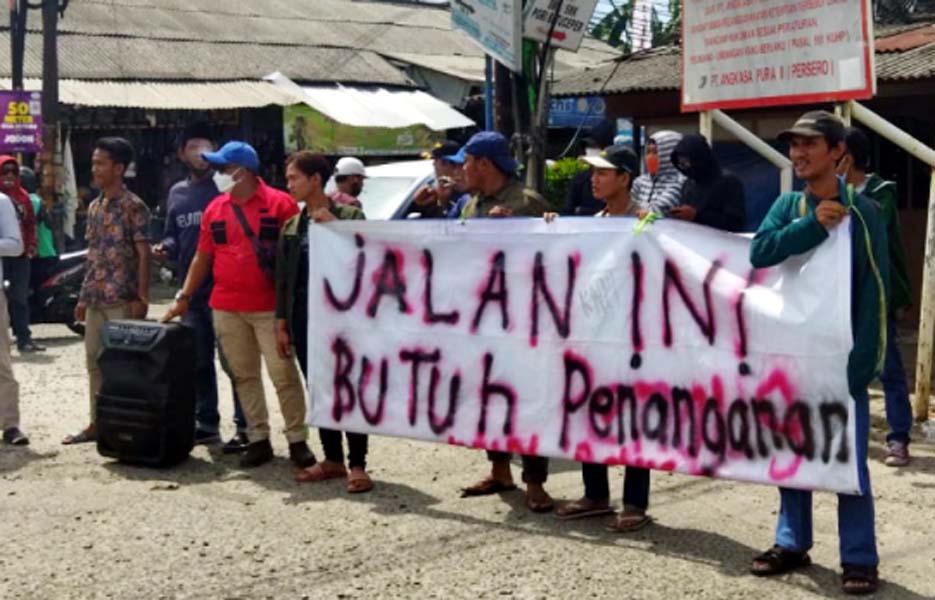 Jalan Belum Diperbaiki, Warga Batusari Desak Pemkot Tuntaskan Semua