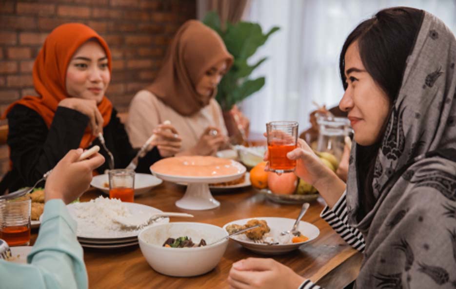 Berbuka Puasa Sangat Dianjurkan Dengan Makanan Manis, Ini Aturannya