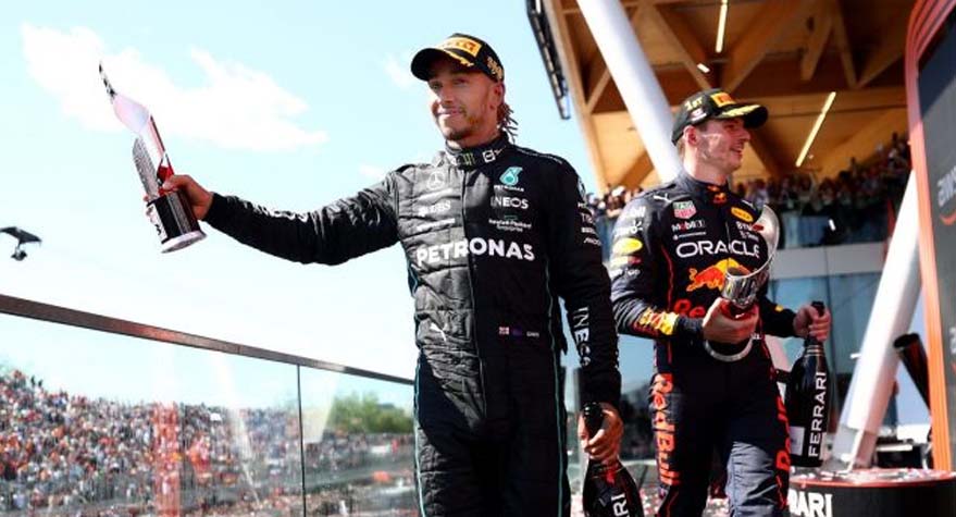 Lewis Hamilton: Masih Ada Pertarungan Grand Prix Akan Datang