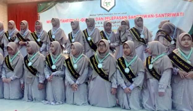 Ponpes MQL Lebak Gelar Wisuda Santri Tahfizh Penghapal Al-Qur’an