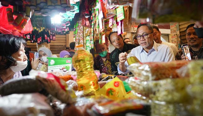 Mendag Zulkifli Hasan Segera Turunkan Harga Minyak Goreng