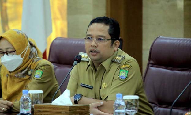 Walikota Arief Minta Satlinmas Proaktif Waspadai Lonjakan Kasus Covid-19