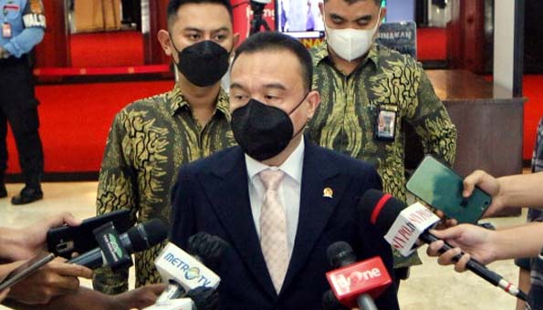 Sufmi Dasco Minta Mendag Zulhas Segera Stabilkan Harga Pangan