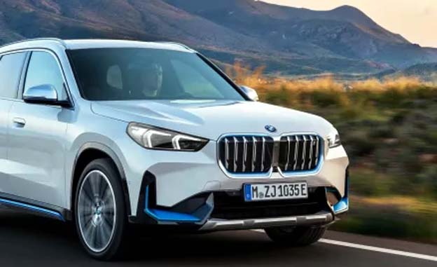 BMW Hadirkan Mobil Listrik SUV iX1 Generasi Ketiga Model Entry-level