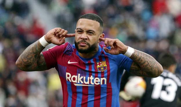 Tottenham Hotspur Incar Penyerang Barcelona Memphis Depay