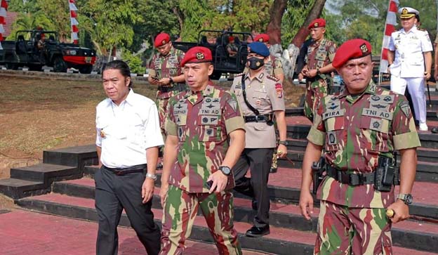 Pj Gubernur Banten Hadiri Sertijab Komandan Grup 1 Kopassus