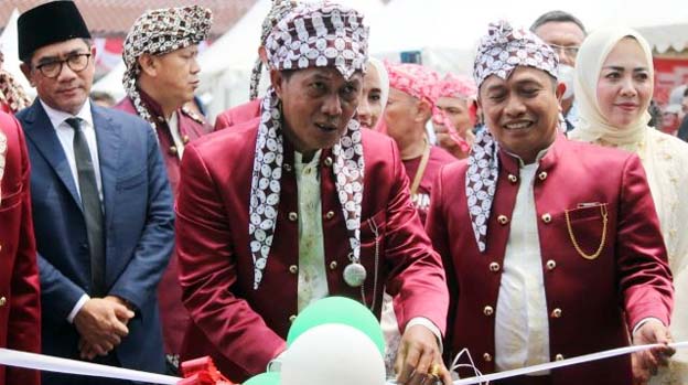 Walikota Syafrudin Lakukan Pembukaan Pameran Serang Fair 2022