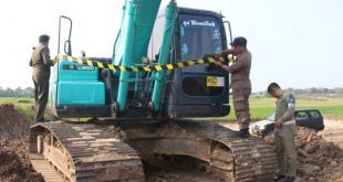 Satpol PP Menghentikan Aktivitas Galian Tanah di Desa Rancailat