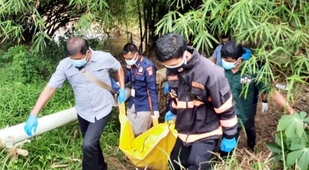 BPBD Kabupaten Tangerang Evakuasi Temuan Mayat di Sungai Cidurian