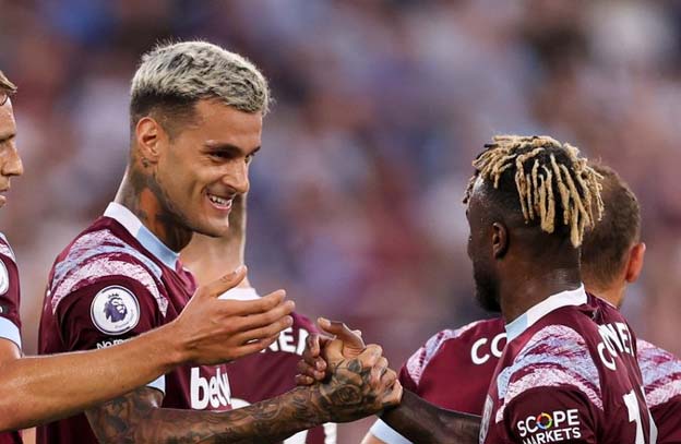 West Ham United 3-1 Viborg FF: Scamacca Mencetak Gol Pertamanya