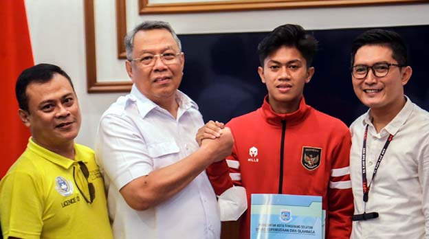 Benyamin Beri Apresiasi Kafiatur Rizky Pencetak Gol di Final AFF U-16