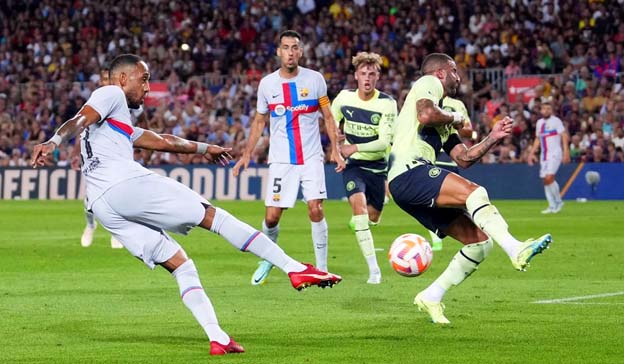 Pertandingan Amal Barcelona vs Manchester City Berakhir Dengan Skor 3-3