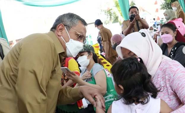 Benyamin Davnie Targetkan 100 Ribu Anak di Tangsel Terima Imunisasi