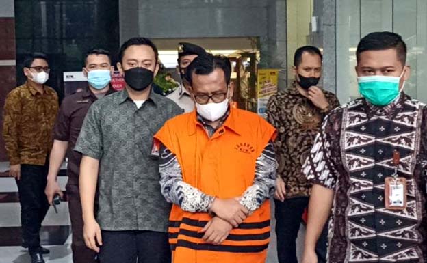 Suap Pengesahan APBD, KPK Tahan Wakil Ketua DPRD Tulungagung