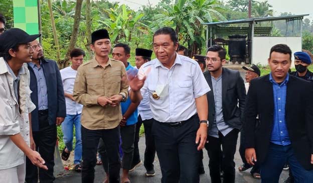 Al Muktabar Resmikan Kampung Serai Wangi di Desa Carenang Tangerang