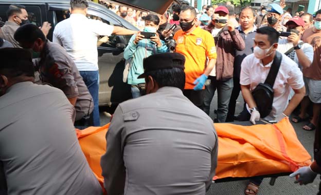 Seoarang Suami Tega Bunuh Istri Karena Tidak Pulang Tiga Hari