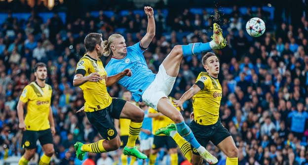 Man City 2-1 Borussia Dortmund: Erling Haaland Mencetak Gol Spektakuler