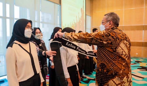 Kukuhkan Forum Anak Kota Tangsel, Benyamin: Tugas Utama Sebagai Pelopor