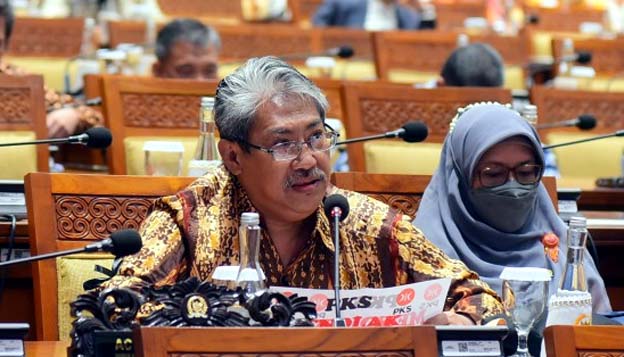 Tolak Kenaikan Harga BBM, Fraksi PKS DPR ‘Walk Out’ dari Paripurna