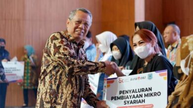 Benyamin Kukuhkan dan Launching Program TPAKD Kota Tangsel