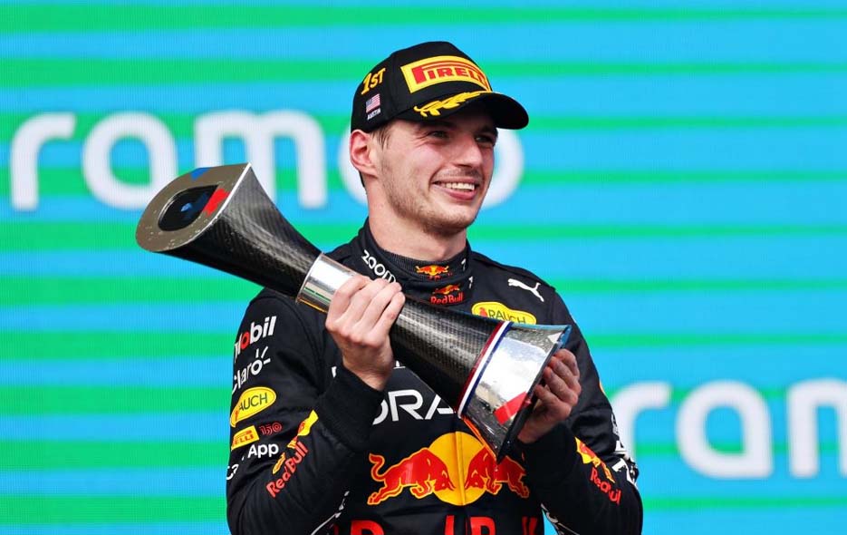 Verstappen Kalahkan Hamilton untuk Raih Kemenangan GP Amerika
