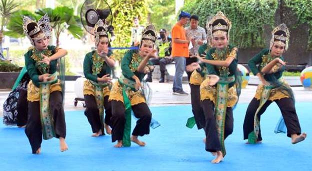 Kota Tangerang Tampilkan Kebudayaan Lokal pada HUT Banten