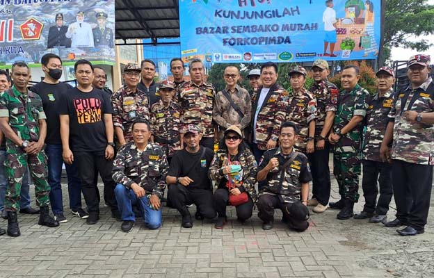 Penuhi Kebutuhan Dasar Masyarakat, Forkompinda Gelar Bazar Murah di Koramil Batuceper
