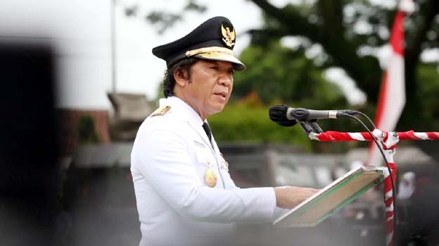 Pj Gubernur Pimpin Upacara HUT TNI ke-77 di Alun-alun Rangkasbitung