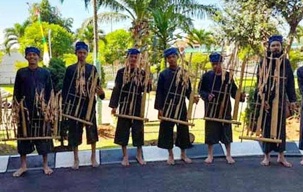 Rampak Bedug dan Angklung Buhun Turut Meriahkan HUT Banten ke-22