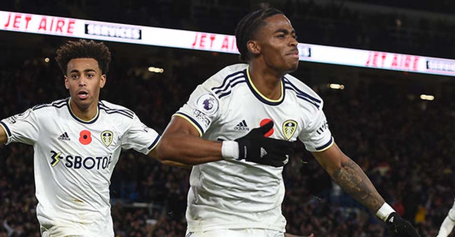 Leeds United 4-3 Bournemouth: Summerville Menyelesaikan Comeback