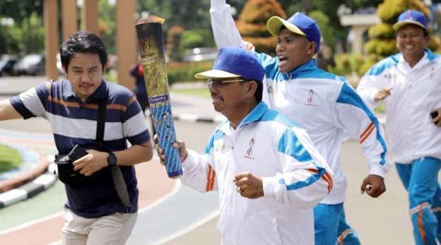 Sachrudin Sambut Datangnya Kirab Api Porprov VI Banten