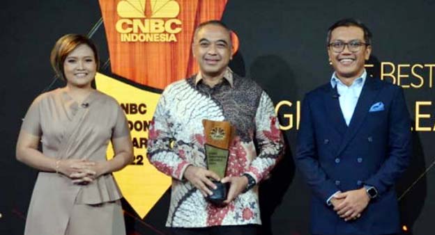 Zaki Raih Penghargaan Exellence in Coast Urban Design dari CNBC