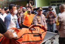 Polres Metro Evakuasi Mayat Wanita Tewas Terbakar di Periuk Kota Tangerang