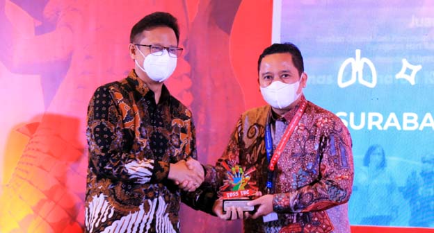 Pemkot Tangerang Raih Penghargaan Penanganan TBC dari Kemenkes