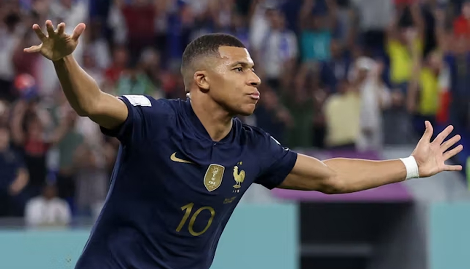 Real Madrid Persiapkan Transfer €1 Miliar Uero untuk Kylian Mbappe