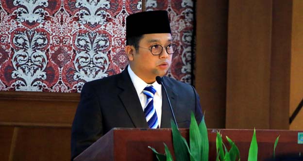 Walikota Arief Hadiri Rapat Paripurna Pelantikan Anggota DPRD PAW