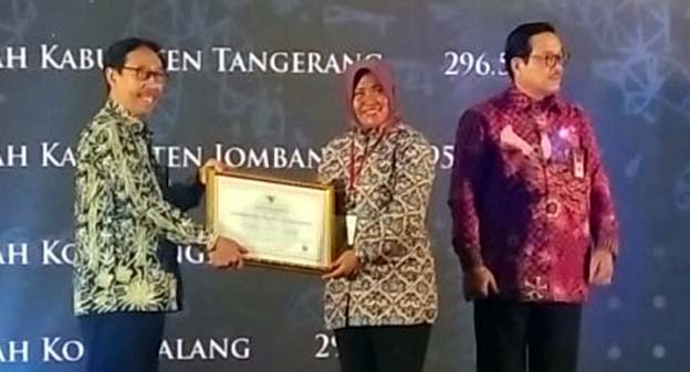 Pemkab Tangerang Raih Penghargaan Anugerah Meritokrasi