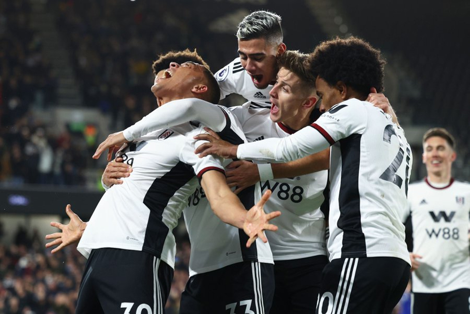 Fulham 2-1 Chelsea: Willian dan Vinicius Menyegel Kemenangan