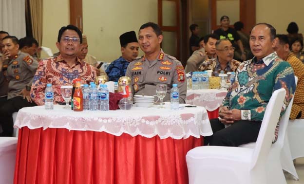 HUT Dharma Samudra TNI AL, Kapolrestro Gelar Nobar Wayang Orang