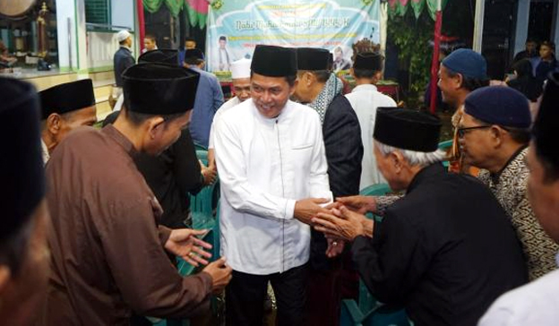 Walikota Syafrudin Hadiri Peringatan Isra Mi’raj Linkungan Kubil