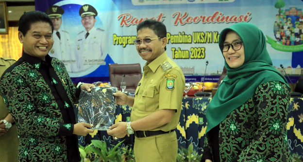 Sachrudin Dorong UKS/M Ikut Menjaga Kesehatan di Masyarakat